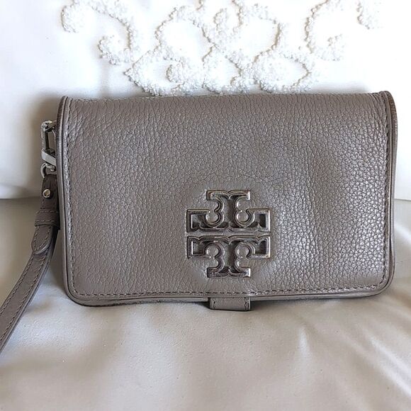 Tory Burch Britten Smartphone Bi-Fold Leather Wallet/Wristlet🩶Gray - Picture 7 of 17